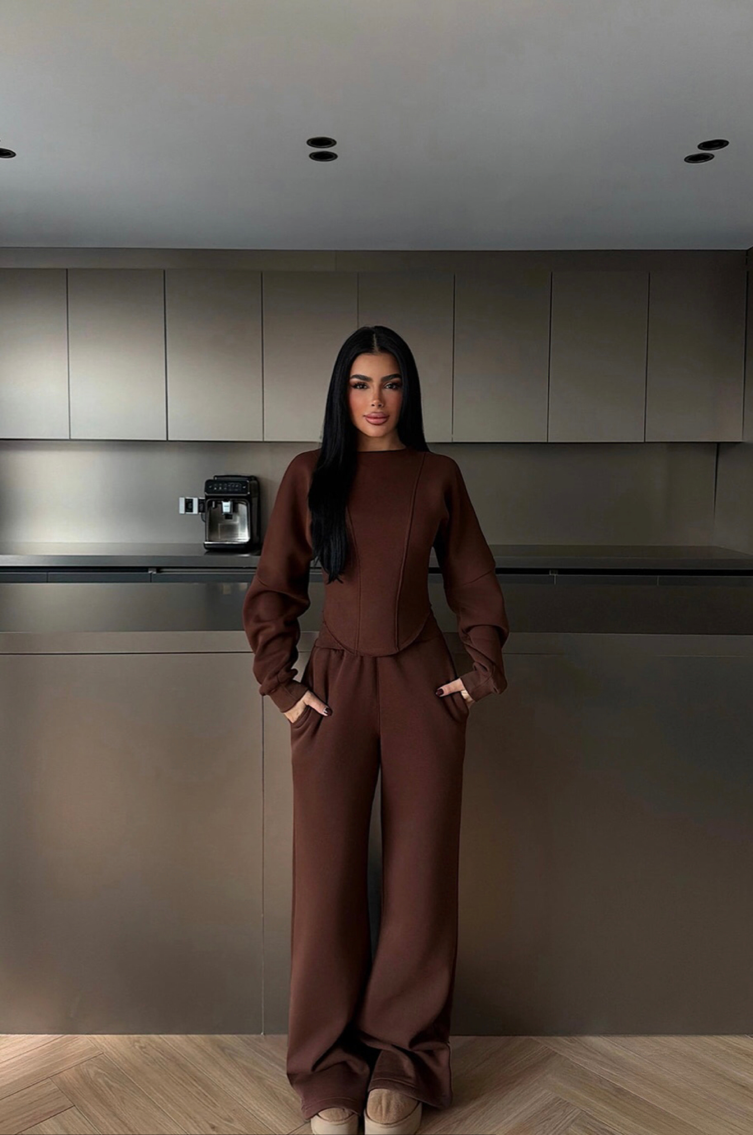 KALLOS Sculpt Lounge Set