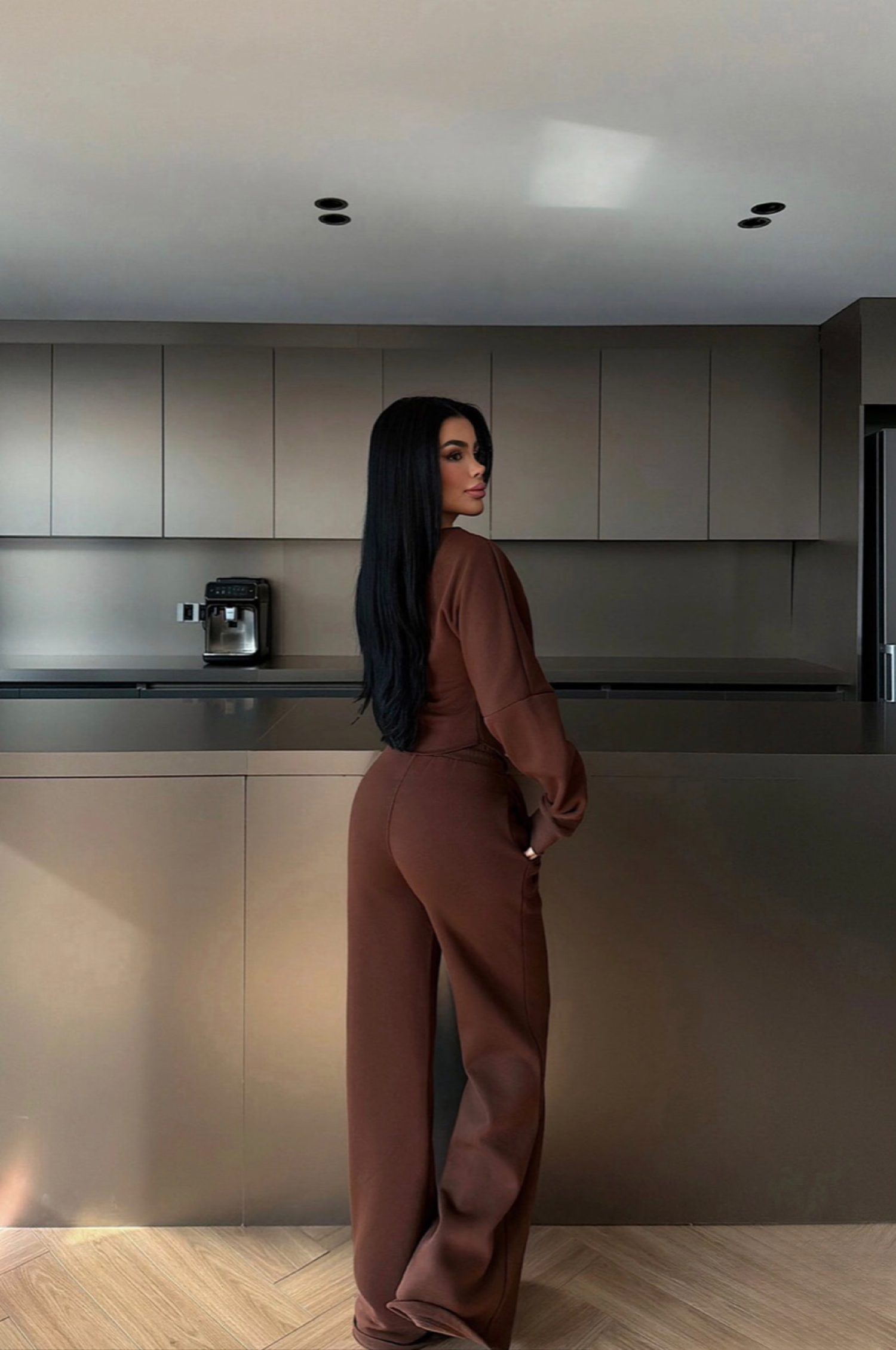 KALLOS Sculpt Lounge Set