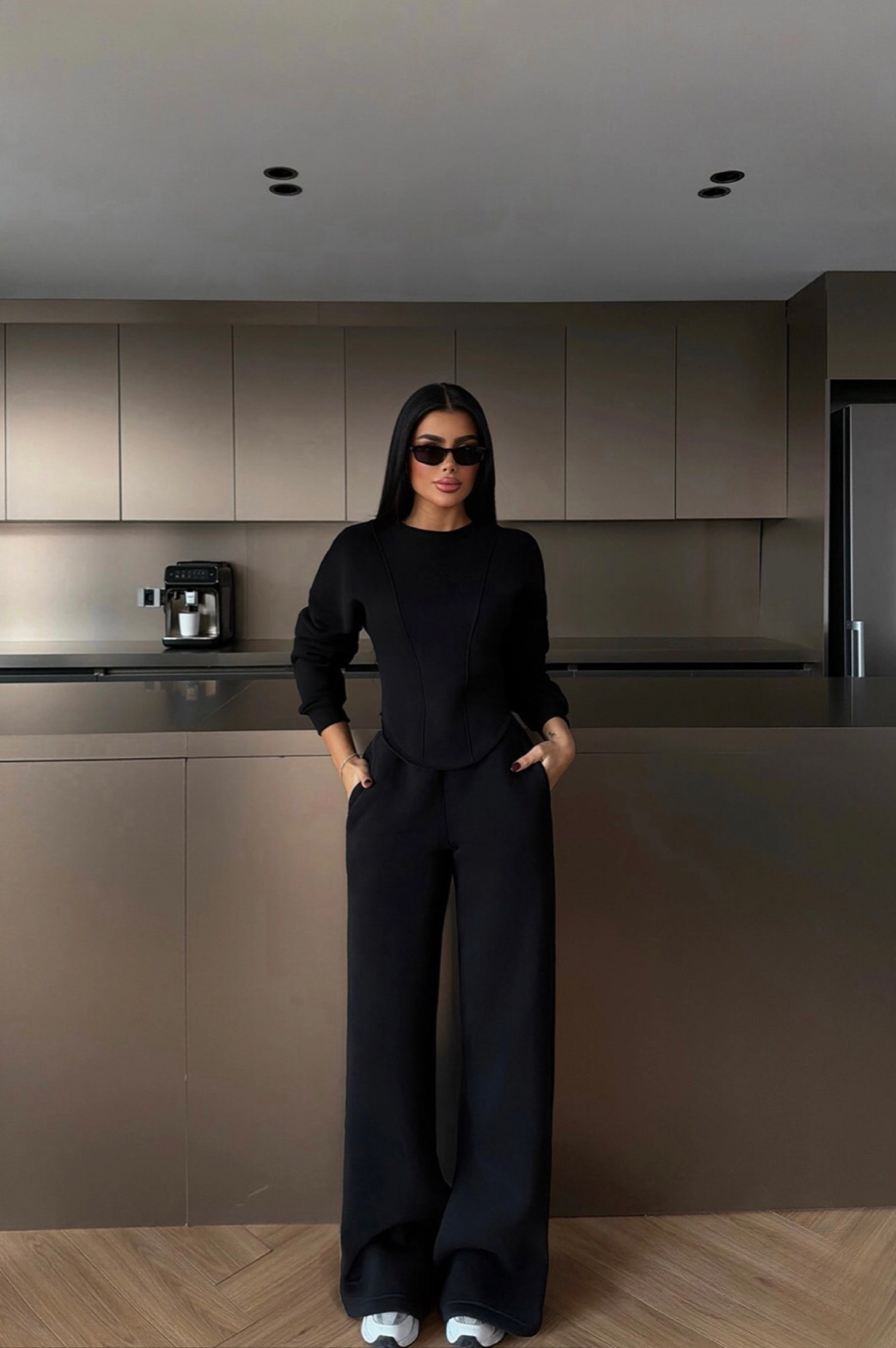 KALLOS Sculpt Lounge Set