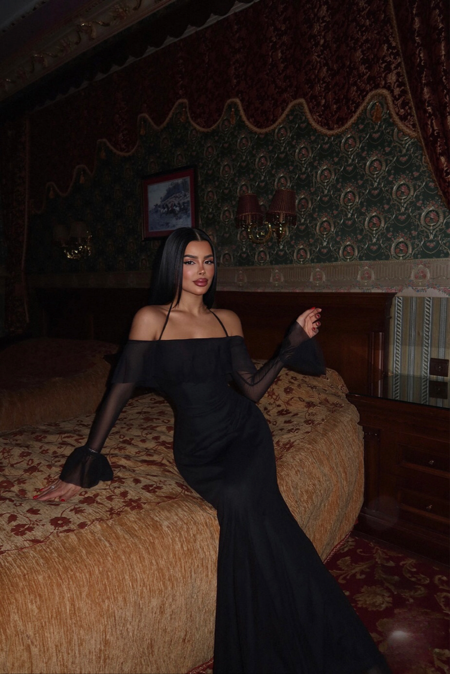 KALLOS Velvet Shadow